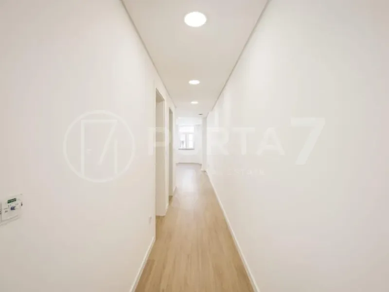 Andar Moradia T3 no Centro de Ílhavo – Pronta a Habitar e a Poucos Minutos das Praias e da Ria de Aveiro