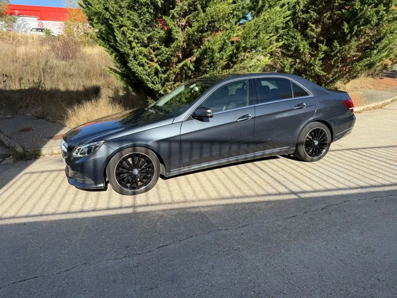Mercedes Clase E E 220 BlueTEC Berlina Aut. 4 MATIC