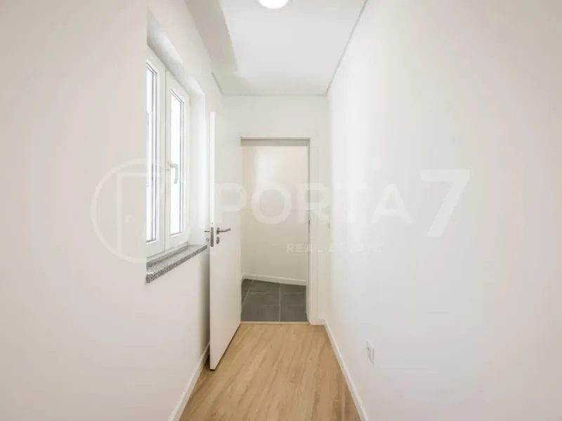 Andar Moradia T3 no Centro de Ílhavo – Pronta a Habitar e a Poucos Minutos das Praias e da Ria de Aveiro