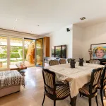 Impresionante bajo con jardín a la venta en Prado de Somosaguas – La Finca 12