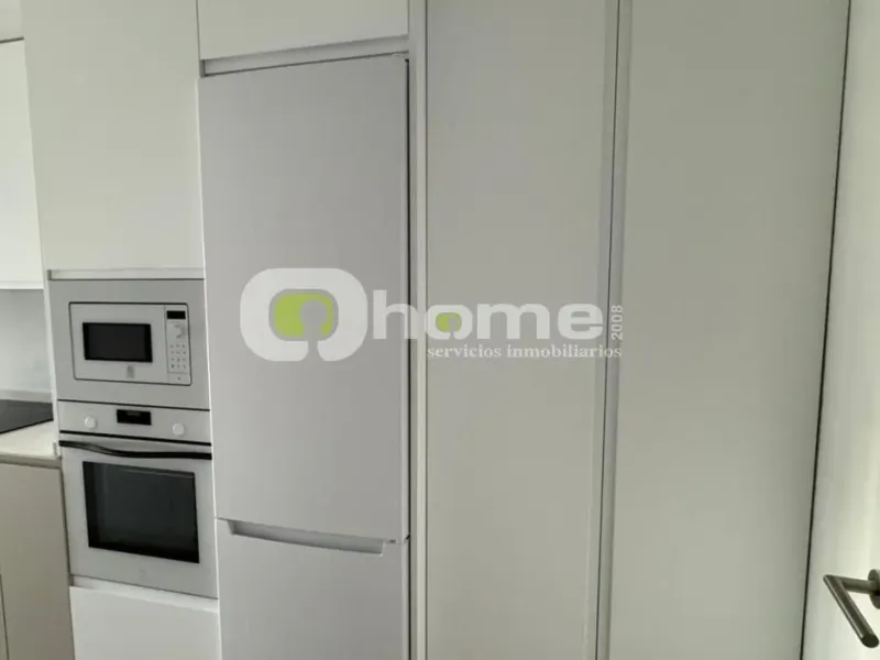 Chalet adosado nuevo a estrenar