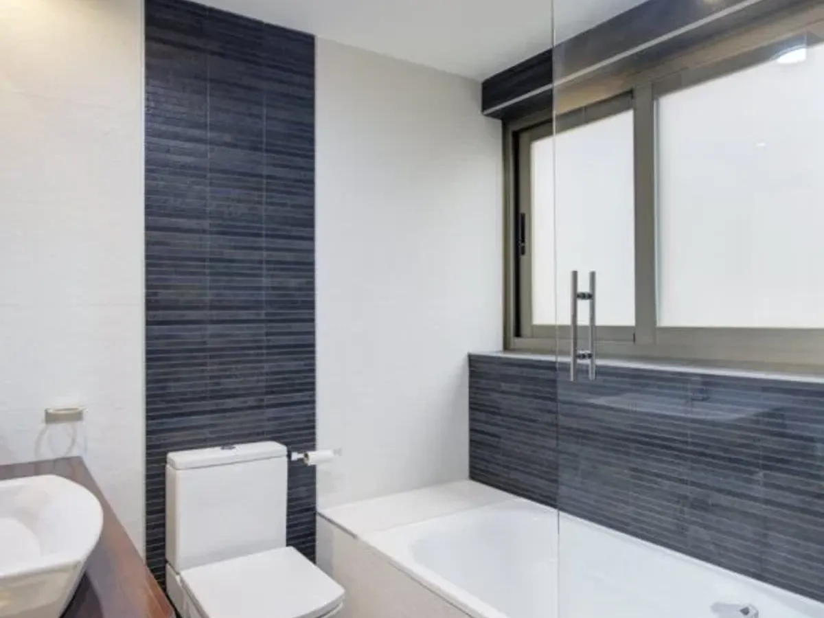 Piso en venta en Granada Paseo Del Salon