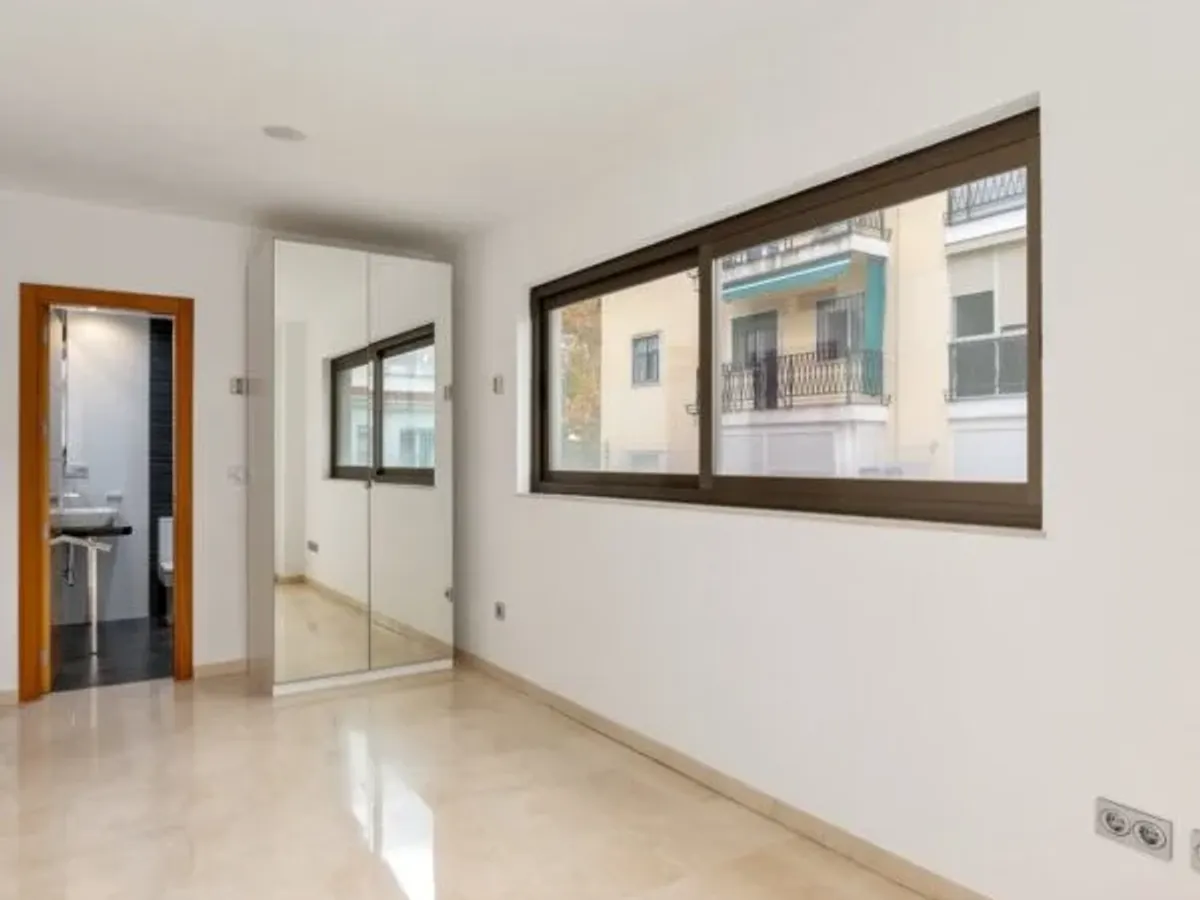 Piso en venta en Granada Paseo Del Salon