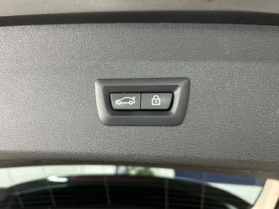 BMW X1 sDrive18i 5D Xline