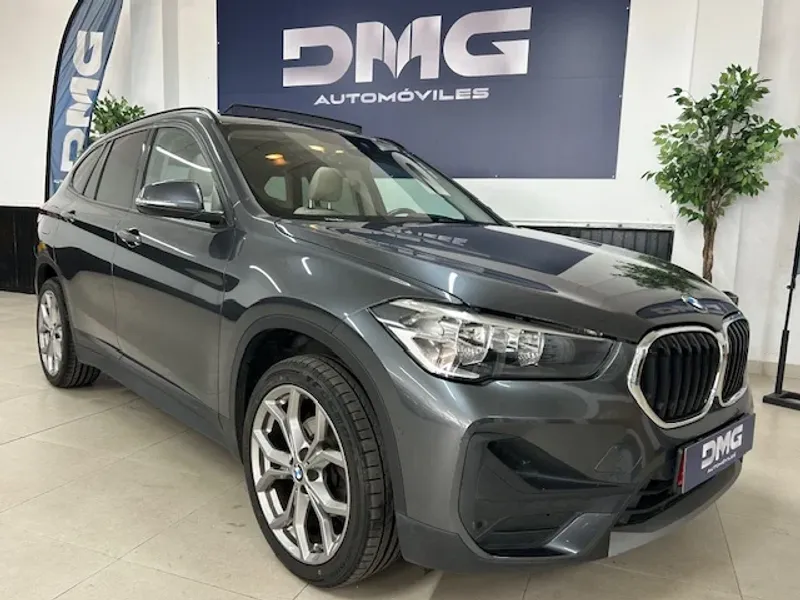 BMW X1 sDrive18i 5D Xline