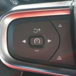 Volvo XC40 1.5 T5 Twin Recharge R-Design Auto G9892 10