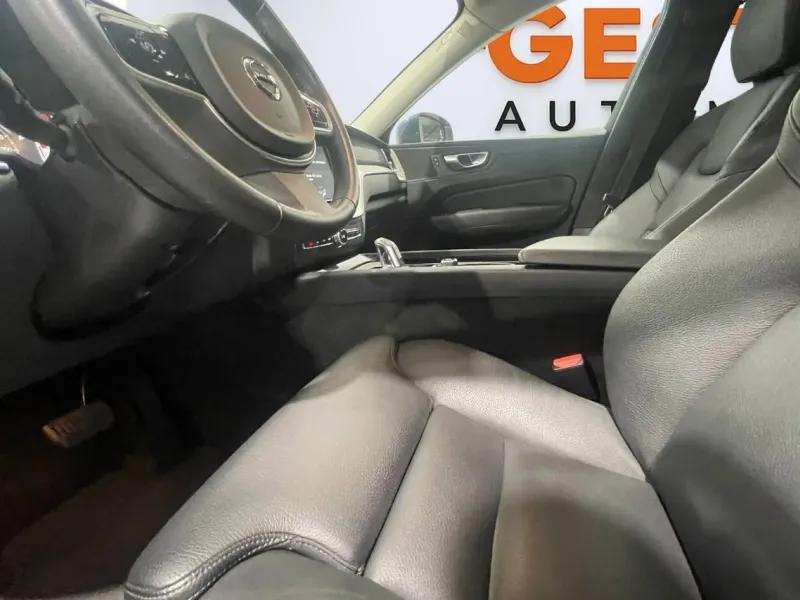 Volvo XC60 2.0 T8 AWD Inscription Auto G5705