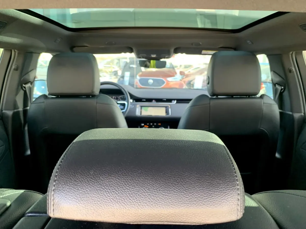 Land Rover Range Rover Evoque 1.5 P300e AWD R-Dynamic S Auto