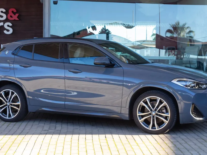 BMW X2 25 e xDrive Pack M