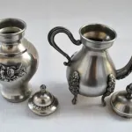 2 miniaturas em estanho  3