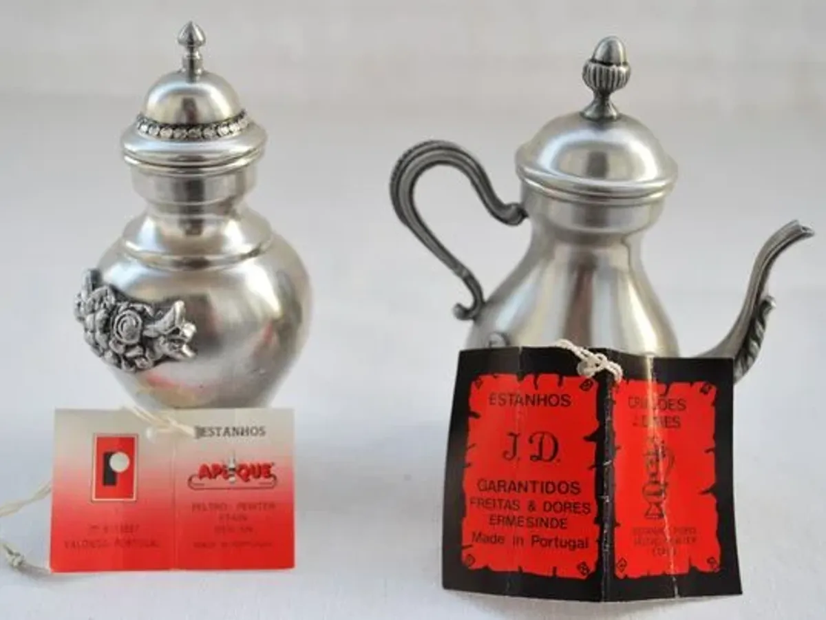 2 miniaturas em estanho 