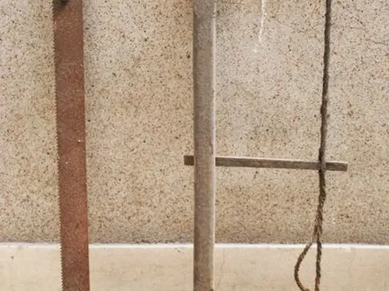 Serrote antigo de carpinteiro ou de 2 pessoas