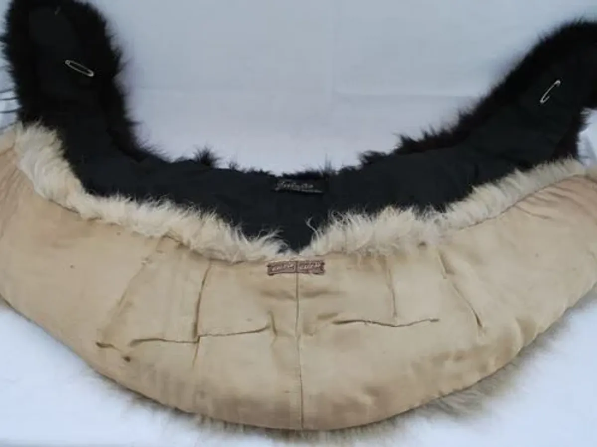 2 golas de pele verdadeira 