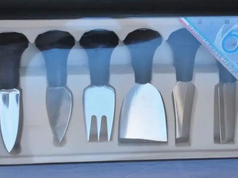 Conjunto de acessórios para servir queijos 