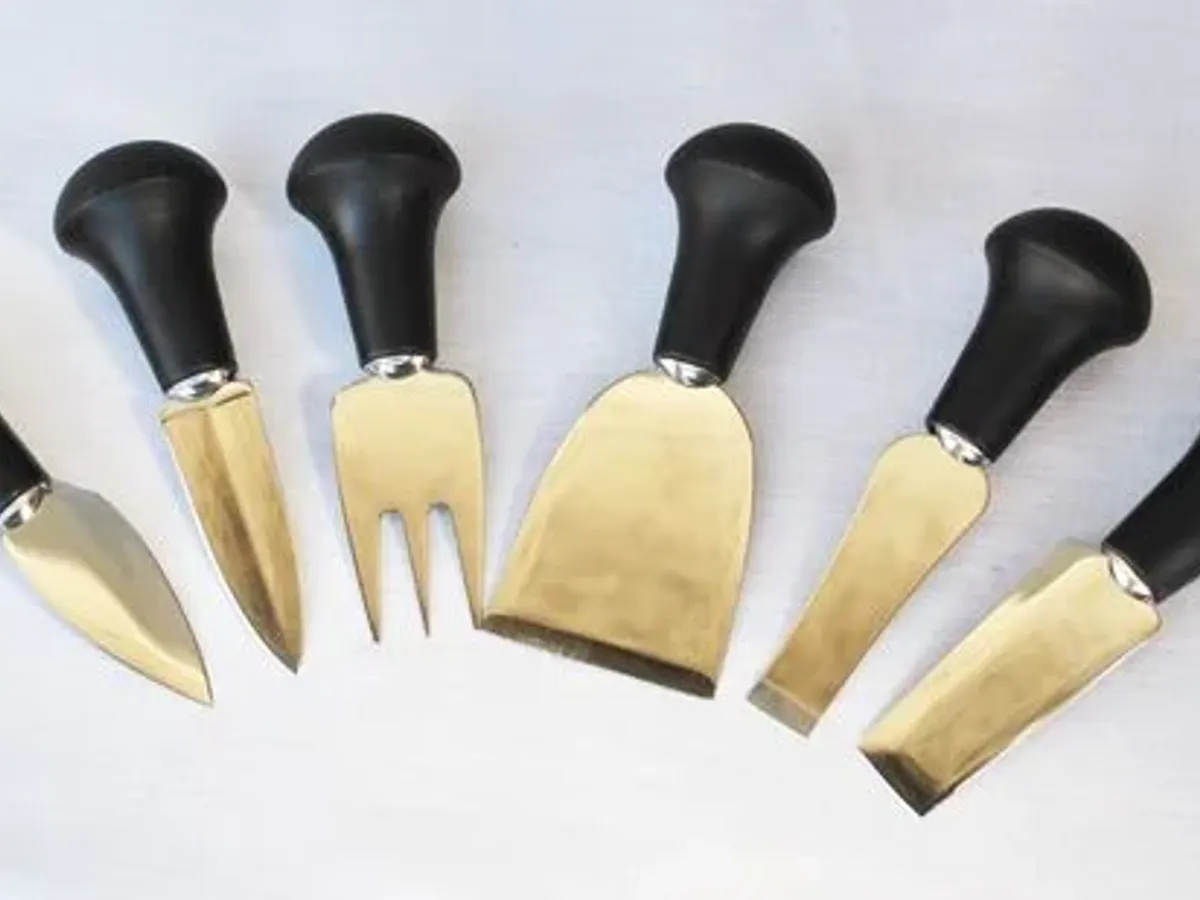 Conjunto de acessórios para servir queijos 