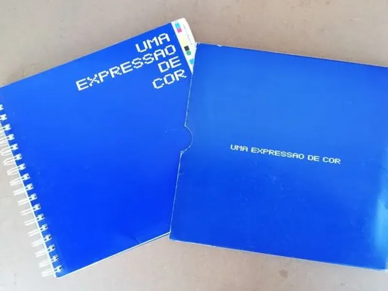 Carta de cores c/ 35 escalas impressa em offset