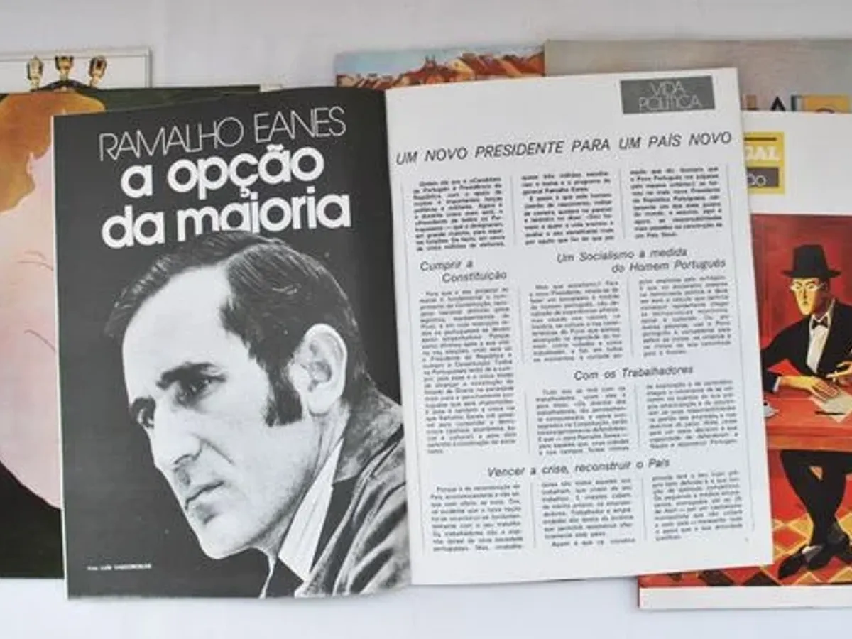 Revista Portugal Informação de 1976 