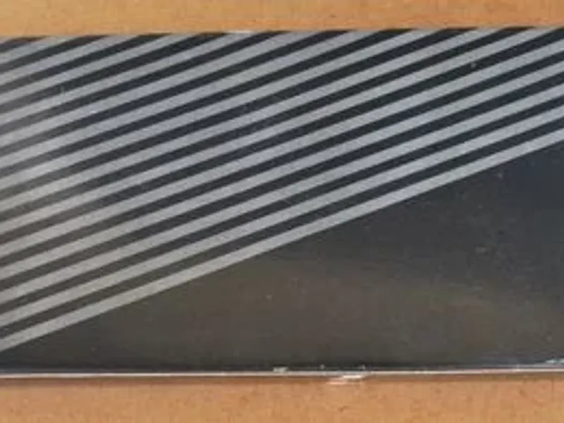 Agenda telefónica com calculadora solar dos anos 8