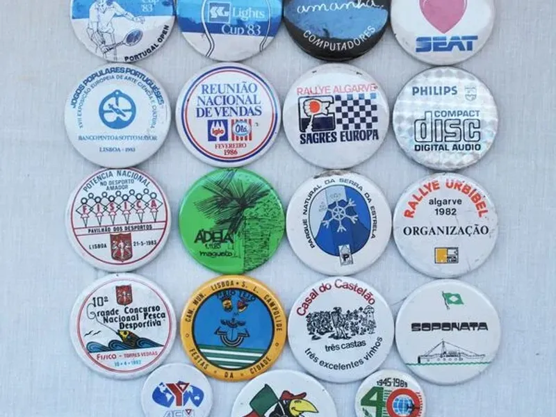 Crachás publicitários dos anos 80 