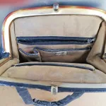 Mala de mão dos anos 60, em pele, da casa Galeão 3