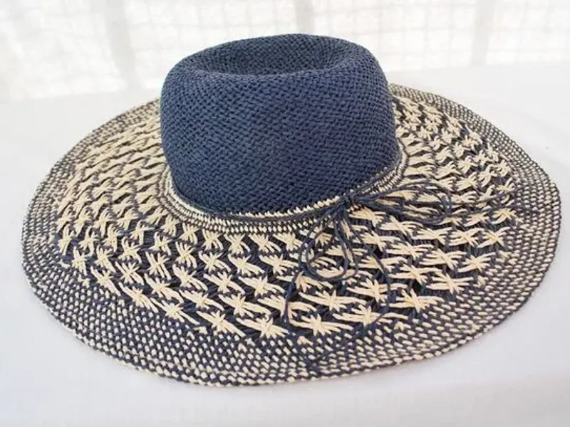 Chapéu de Senhora Accessorize 