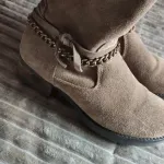 Botas camurça castanhas 4