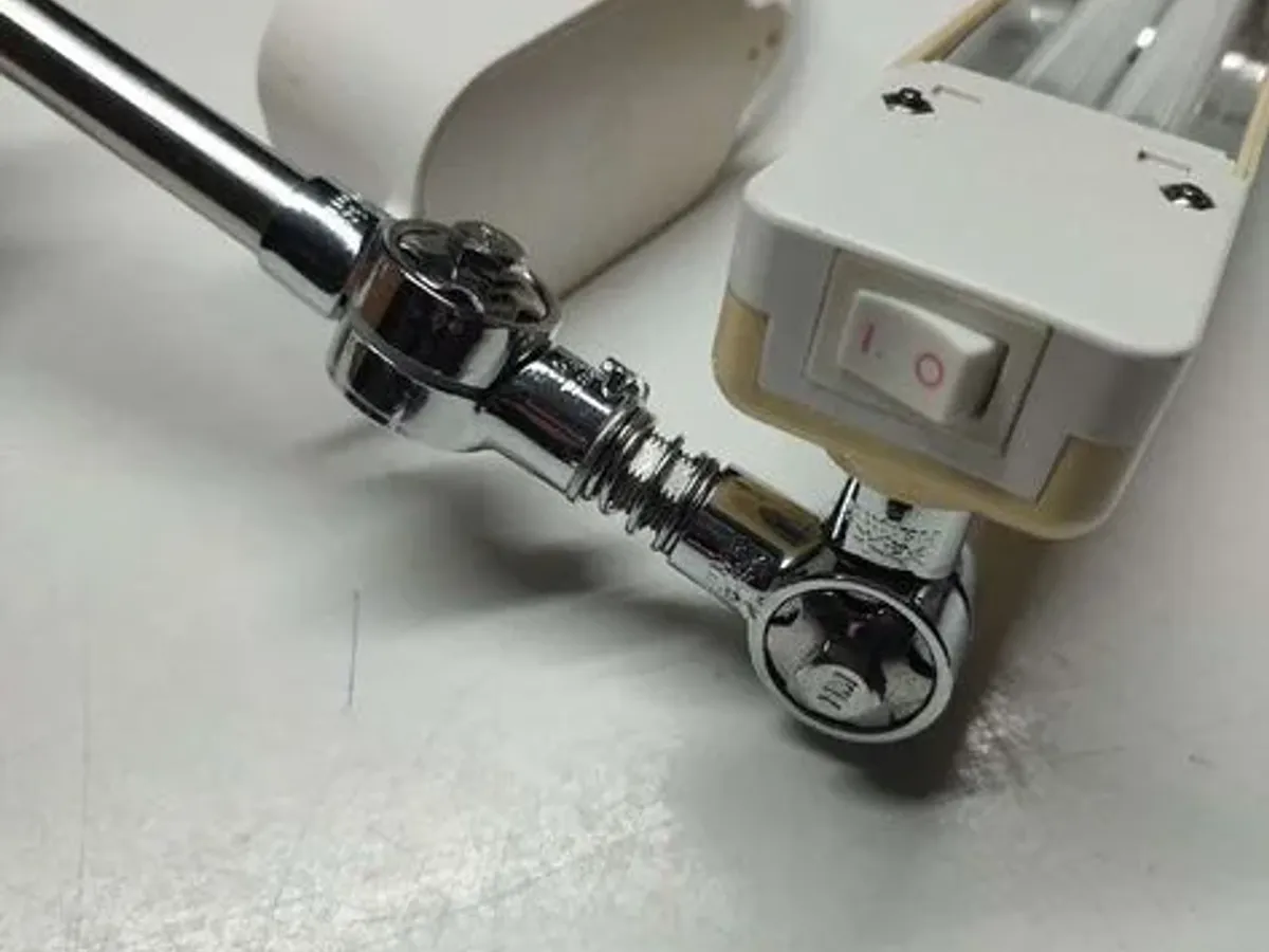 Candeeiro para máquina de costura