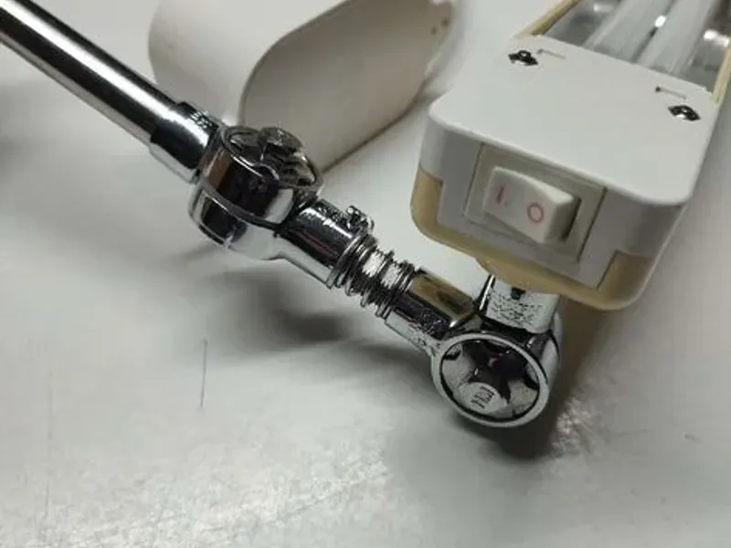 Candeeiro para máquina de costura