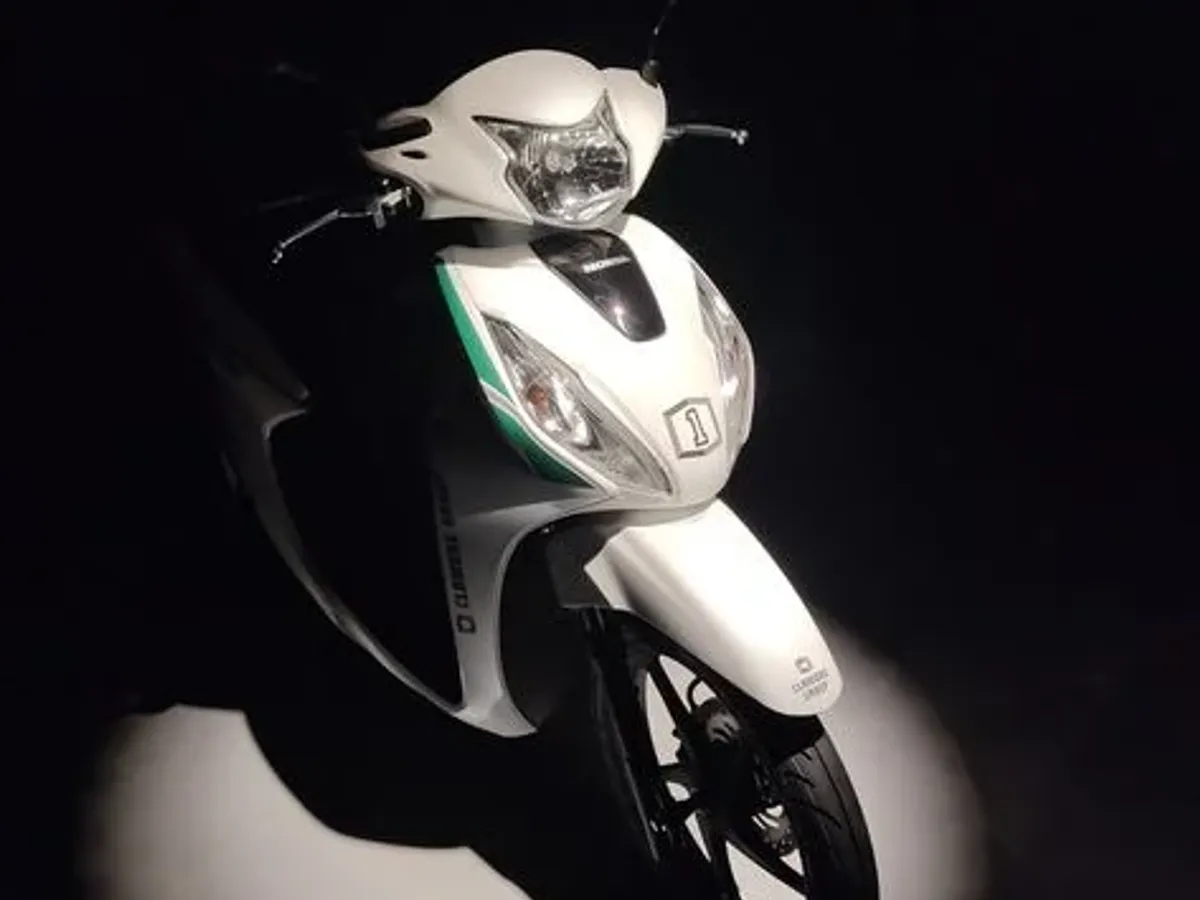 Aluguer de Motos Honda Vison 125 Novas - Estafetas