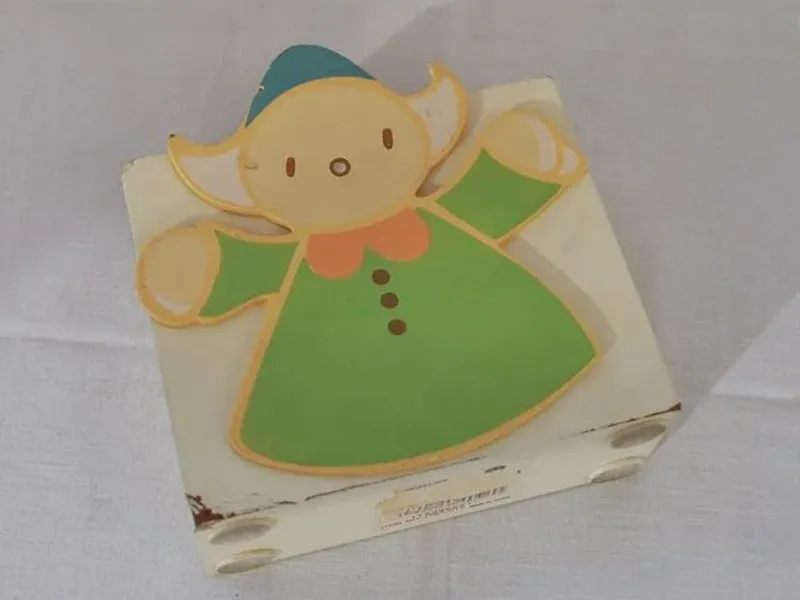 Conjunto de artigos decorativos para quarto bebé