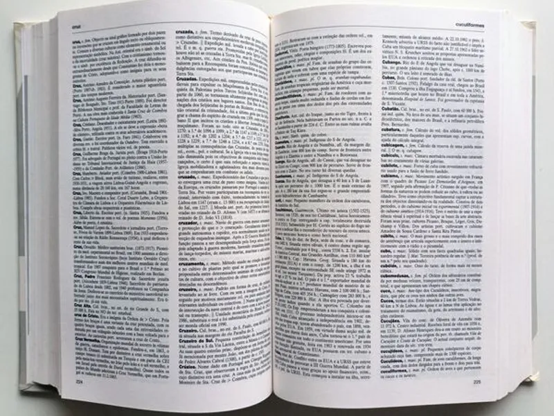 Mini enciclopédia Círculo de Leitores 