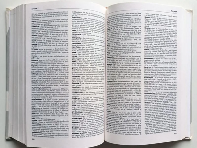 Mini enciclopédia Círculo de Leitores 