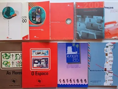 Guias dos CTT 2000-2004 e publicações filatelicas