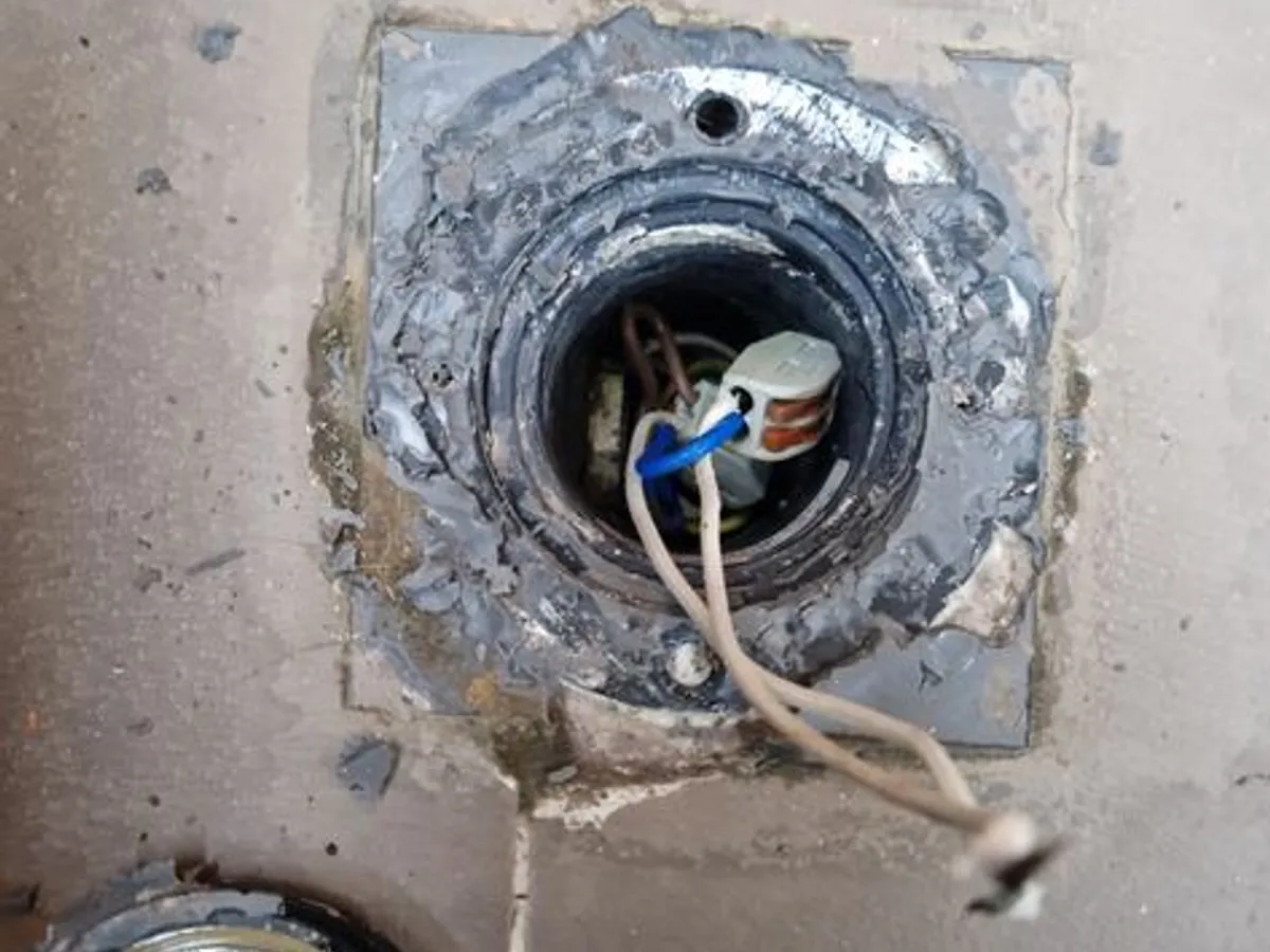 SERVIÇOS DE ELETRICIDADE E OUTRAS 