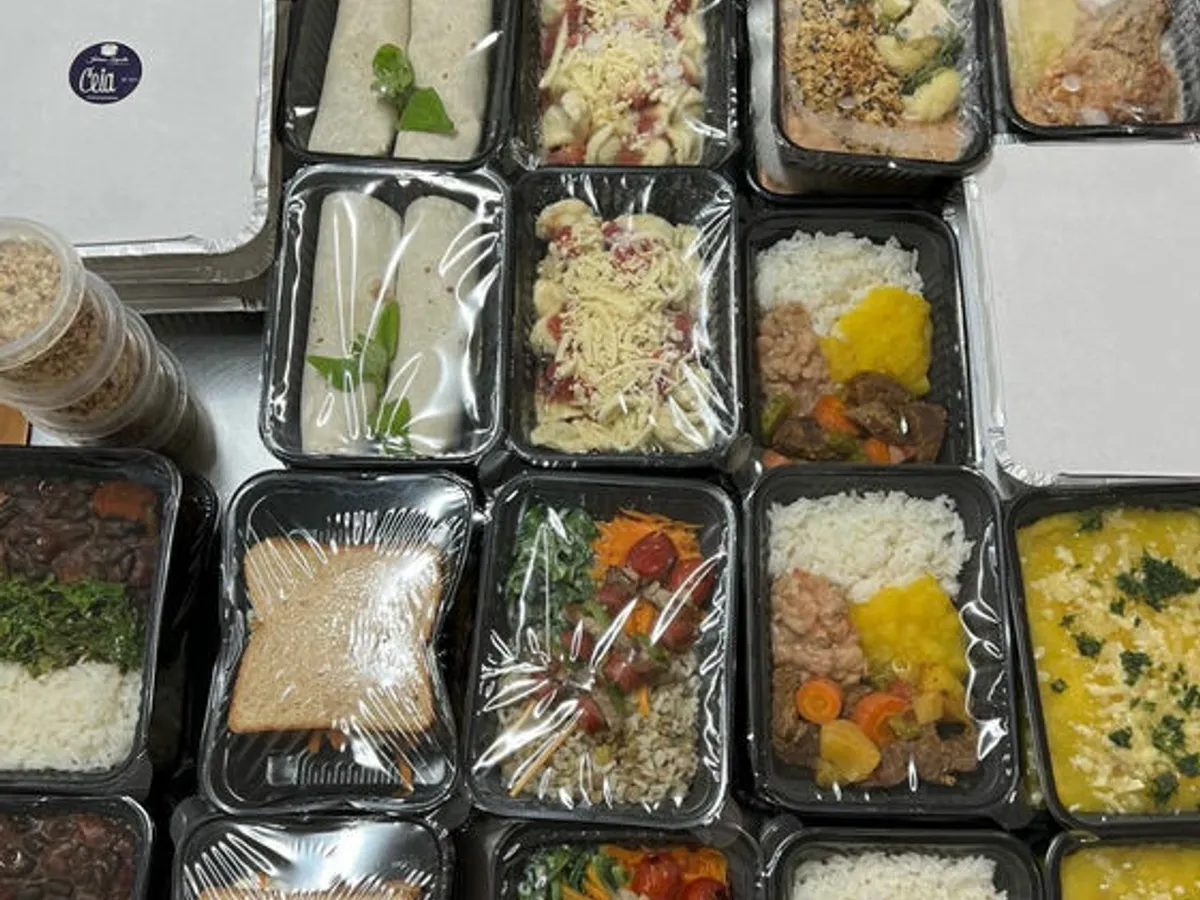 Servicos de limpezas e  cozinheira particular 