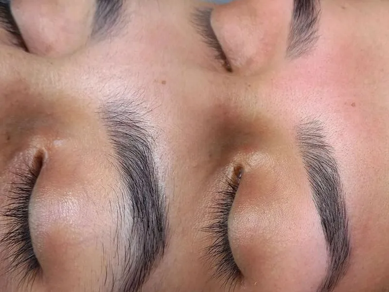 Cílios e Sobrancelhas 