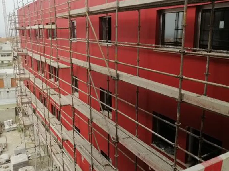 Limpeza e hotelaria e construção 