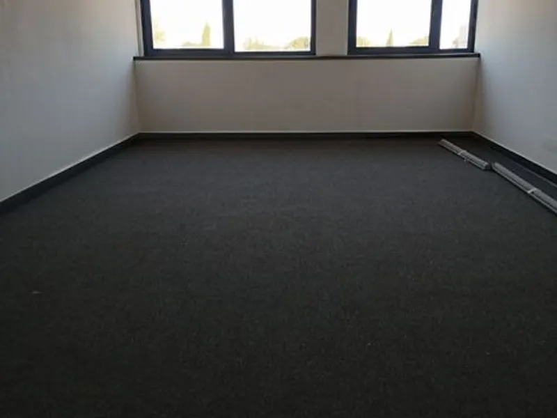 Limpeza e hotelaria e construção 