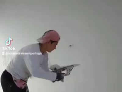 Reboco ,estuque projetado e capoto 