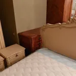 Vendo mobília de quarto em Madeira 5