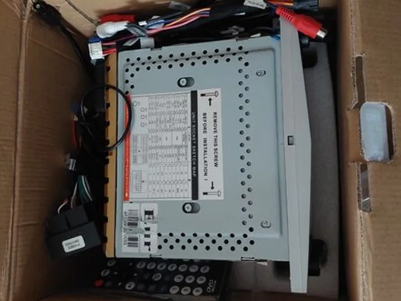 Radio CD e JPS para OPEL VETRA 2007