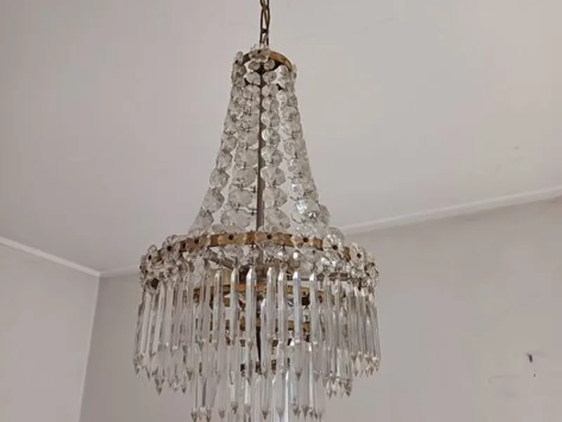 Candeeiro de quarto em vidro lapidado