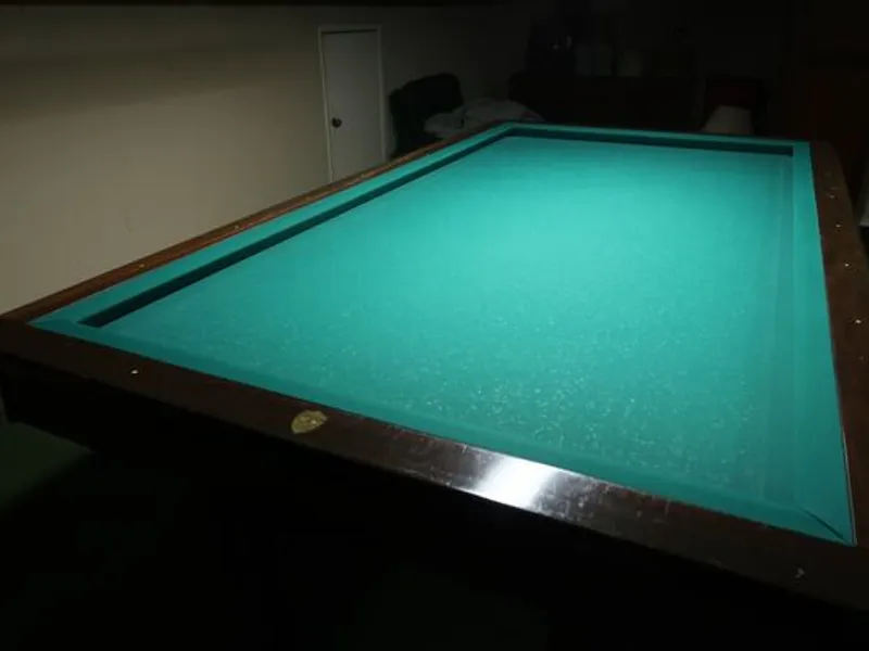 Mesa de bilhar francês (carambola)