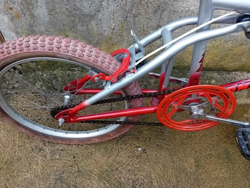 BMX esmaltina clássica 