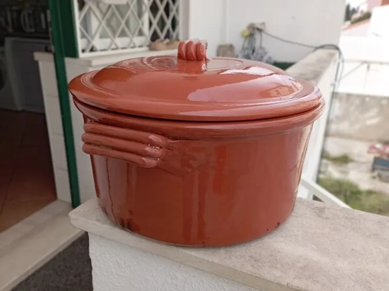 tacho de barro tamanho familiar 