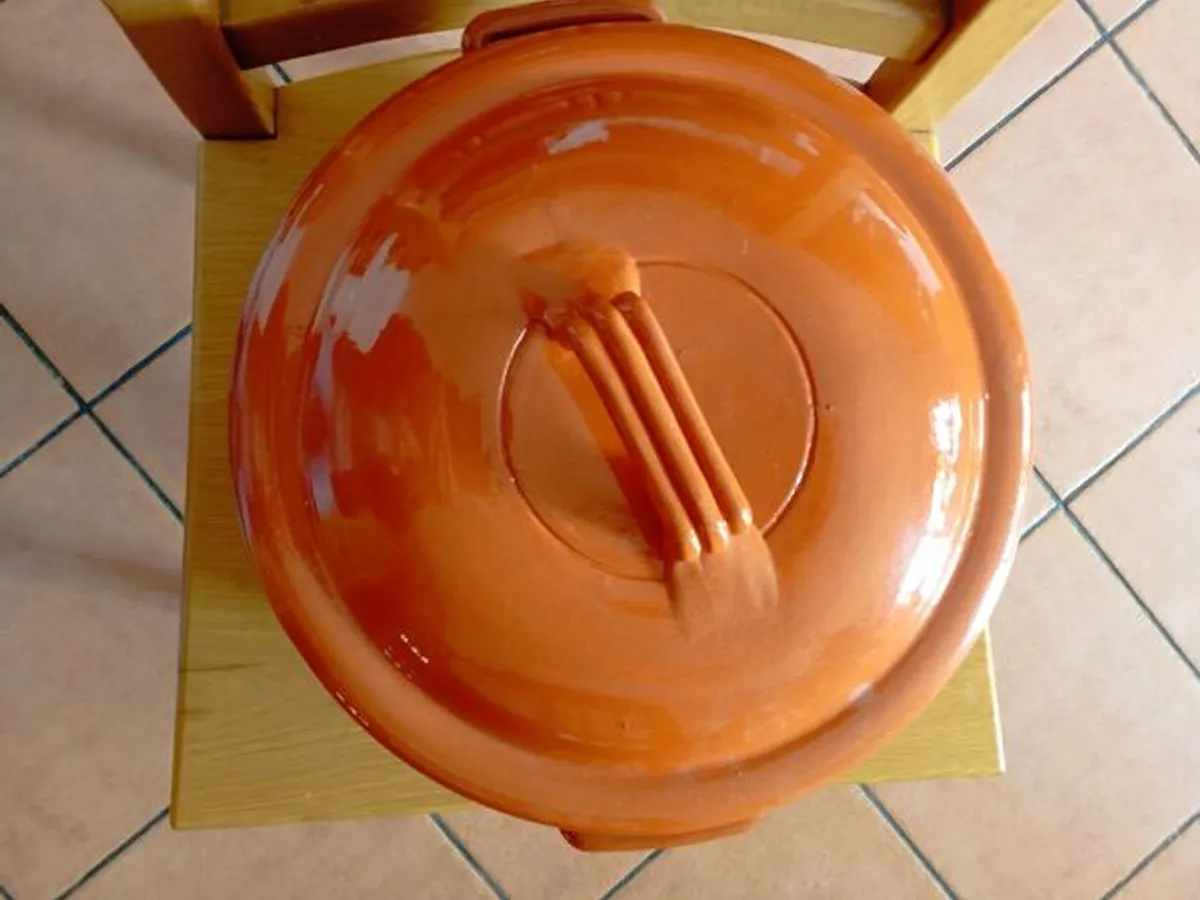 tacho de barro tamanho familiar 