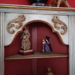 móvel de canto antigo, estilo Queen Anne  2