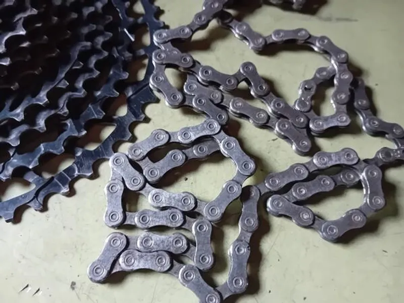 cassette +corrente 12v SRAN 