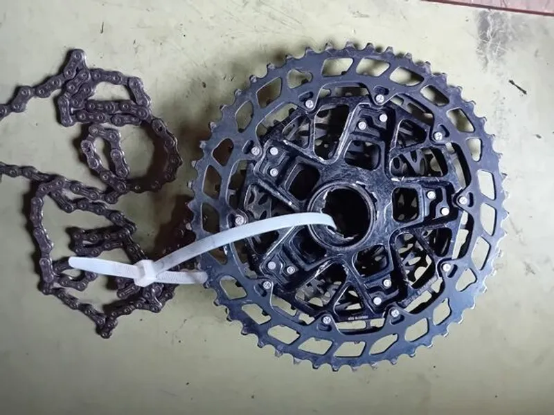 cassette +corrente 12v SRAN 