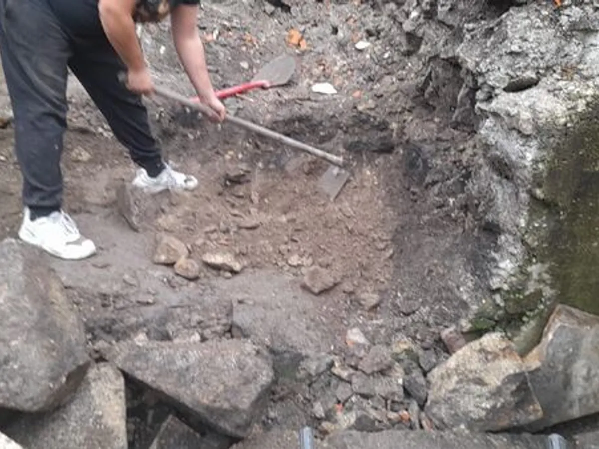 demolições e remoção de entulhos 